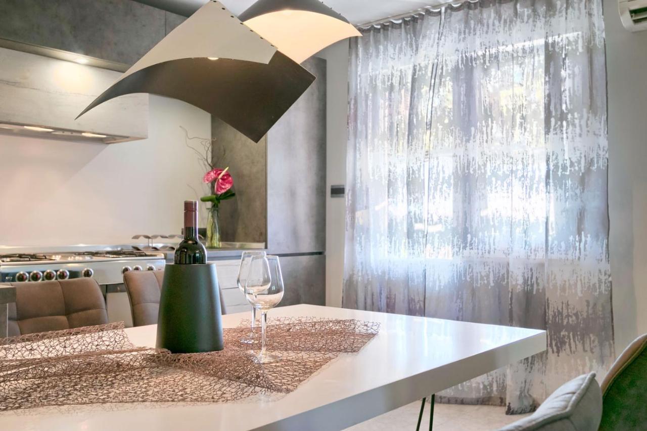 Modern Oasis Apartment Pula Extérieur photo