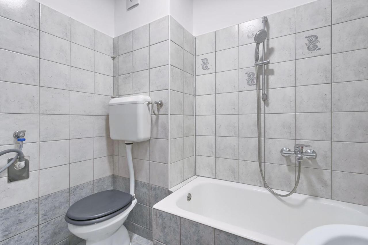 Modern Oasis Apartment Pula Extérieur photo