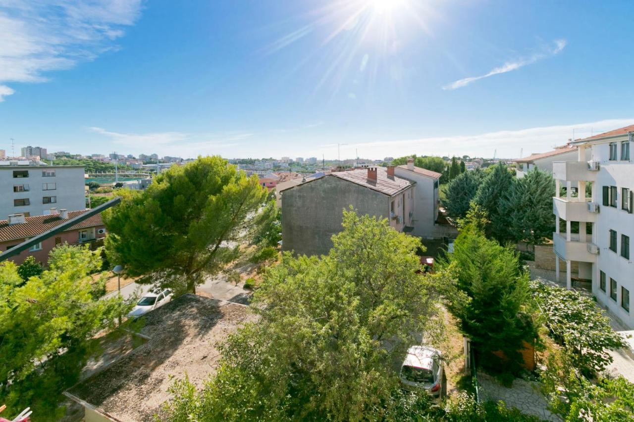 Modern Oasis Apartment Pula Extérieur photo